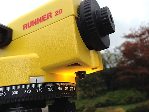 Leica Runner 20 Automatic Optical Level 20x Magnification for sale online